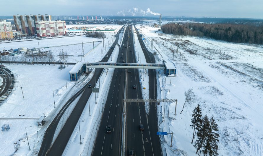 Больше 360 км дорог построили в ТиНАО за 11 лет – Собянин