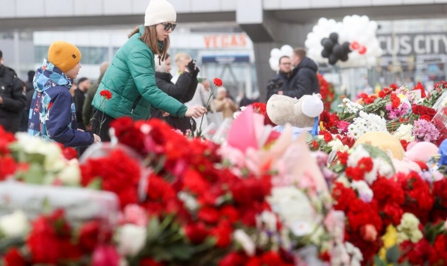 Все как один: москвичи единодушно отреагировали на теракт в «Крокус Сити Холл»