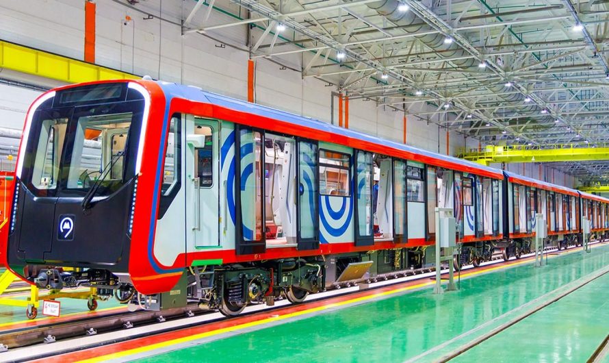 В метро столицы начал движение электропоезд «Москва-2026»