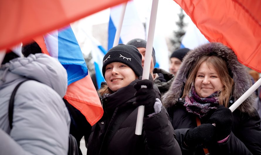 В Лефортове почтили память героев прошлого и настоящего